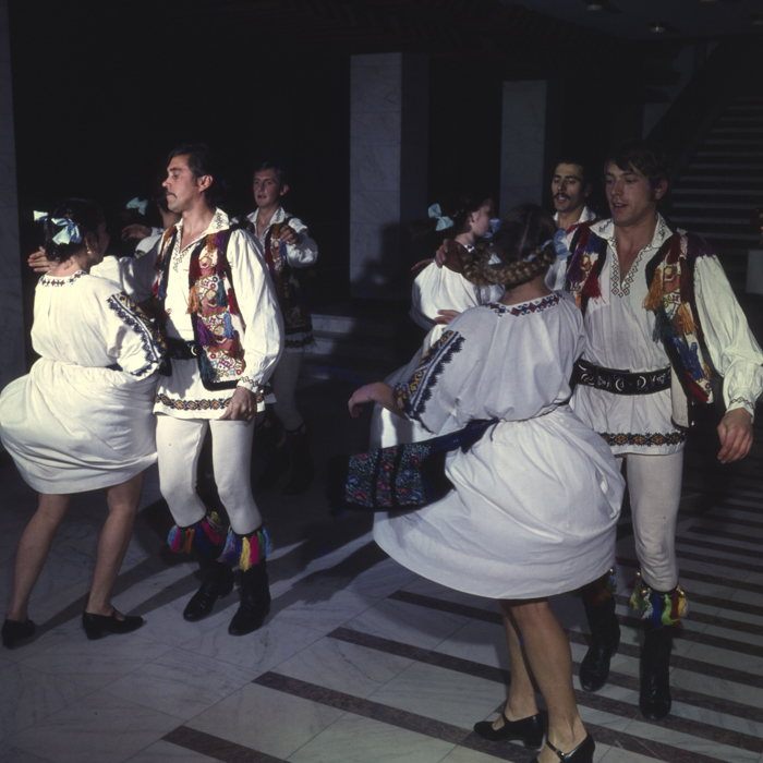 minerva_dn_1977_2009_ansamblu_de_dansuri_sf.gheoorghe_003