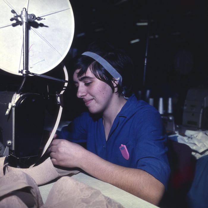 minerva_dn_1977_2010_eleve_muncitoare_005