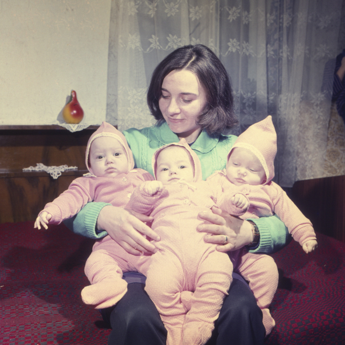 minerva_dn_1977_2011_trei_gemeni_001