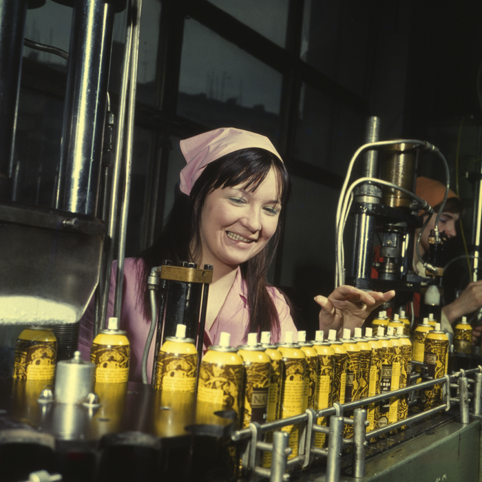 minerva_dn_1977_2016_cosmetice_farmec_012