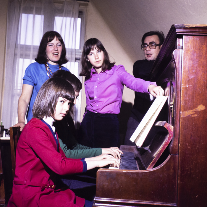 minerva_dn_1977_2223_familia_vermeri_006