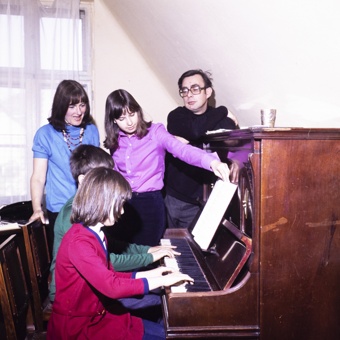 minerva_dn_1977_2223_familia_vermeri_007