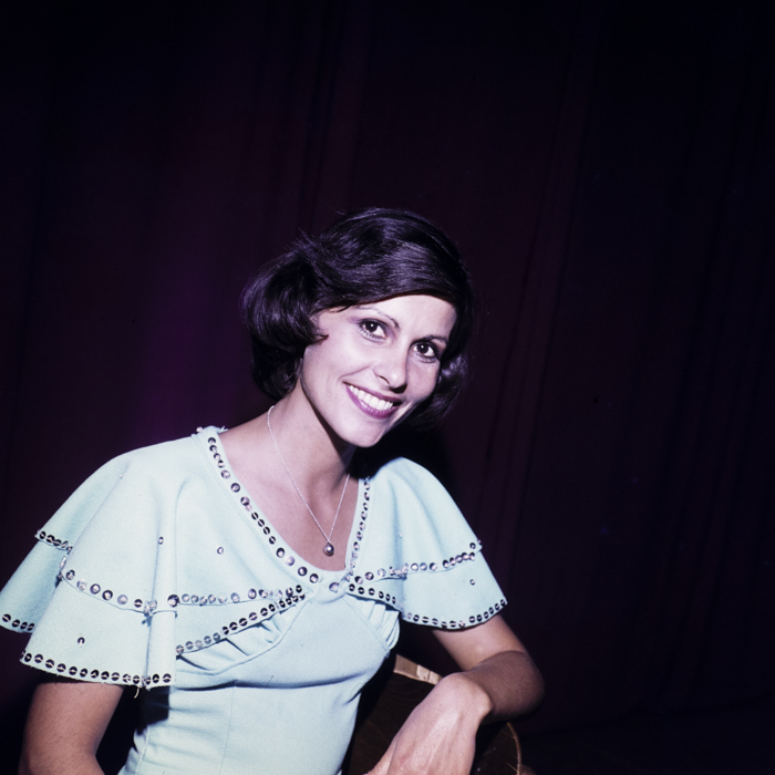 minerva_dn_1977_2264_doina_limbasanu_003