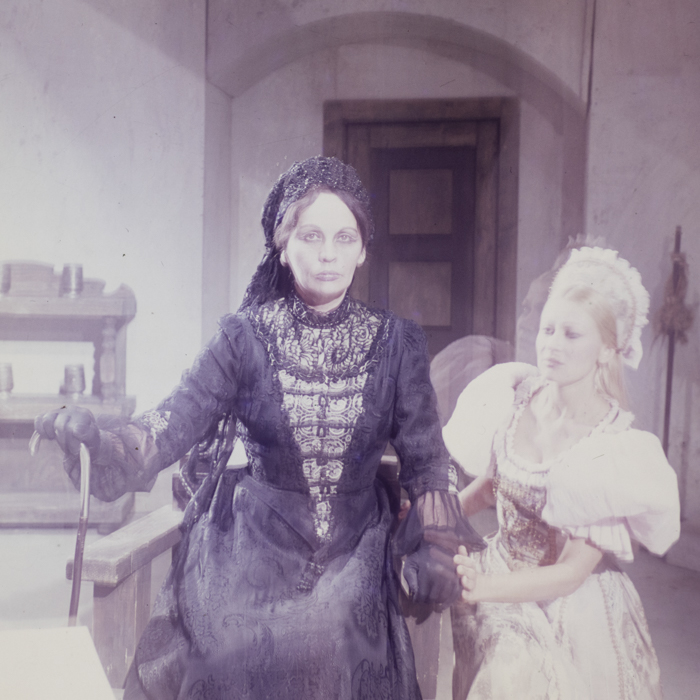 minerva_dn_1977_2272_deputata_ozsvath_023