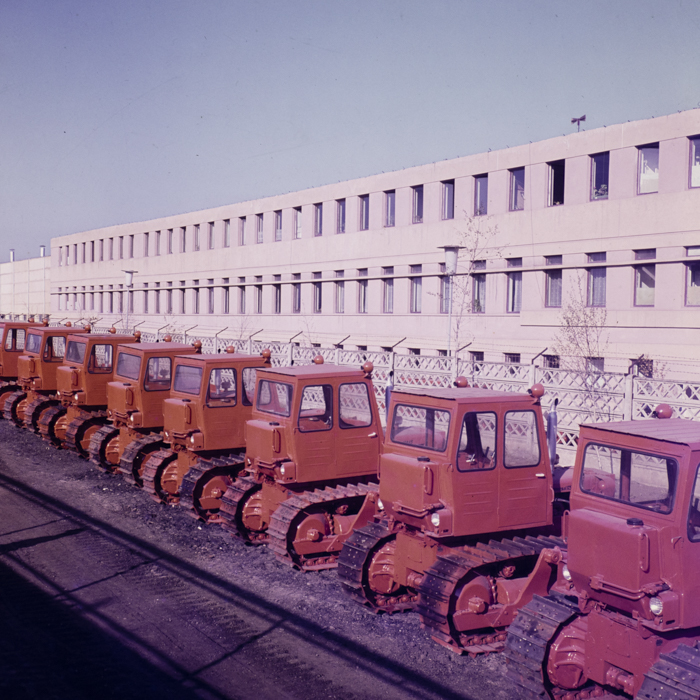 minerva_dn_1977_2279_fabrica_de_tractoare_miercurea_ciuc_004