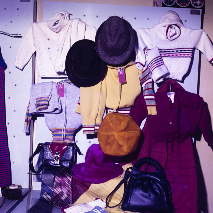 minerva_dn_1977_2283_reclama_cadouri_004