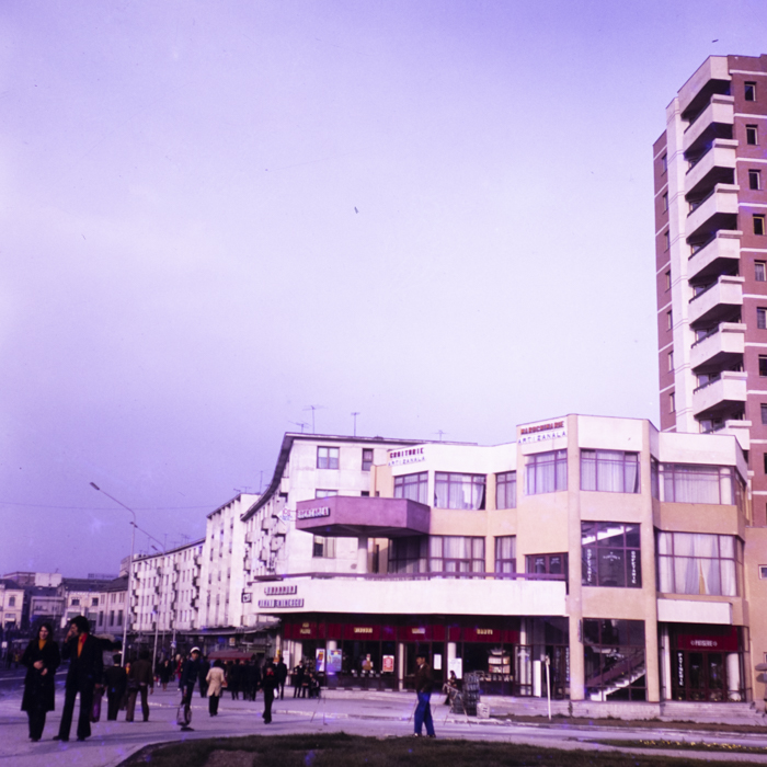 minerva_dn_1977_2285_ramnicu_valcea_oras_duminica_004