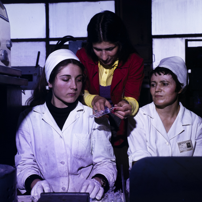 minerva_dn_1977_2288_romlux_tirgoviste_001