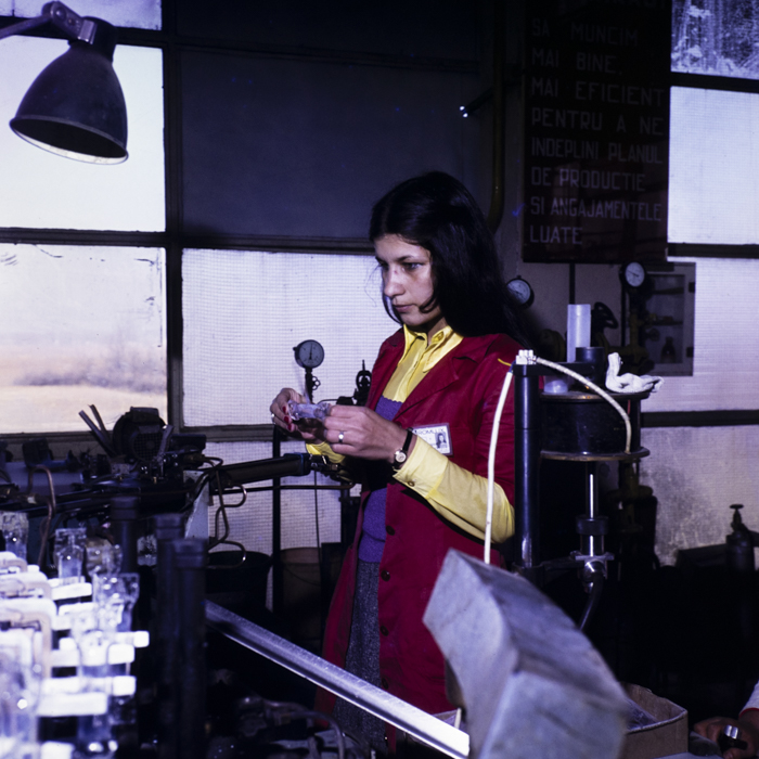 minerva_dn_1977_2288_romlux_tirgoviste_002