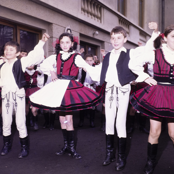 minerva_dn_1978_2309_echipe_artistice_odorhei_009