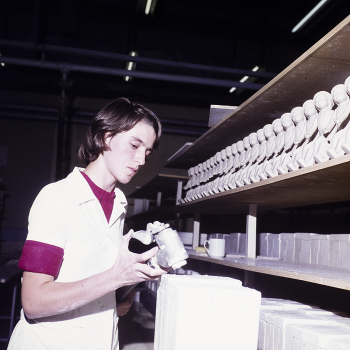 minerva_dn_1978_2348_fabrica_de_portelan_alba-iulia_013