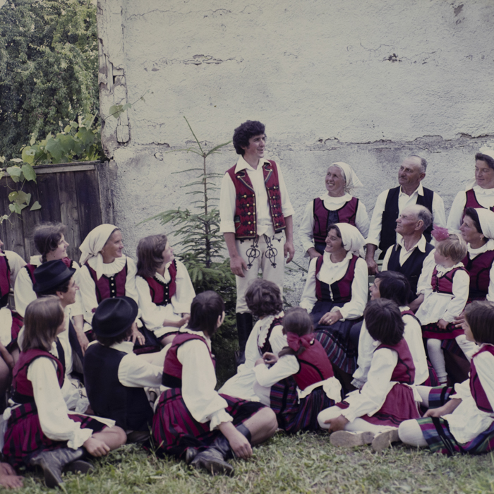 minerva_dn_1978_2357_cantarea_romaniei_002