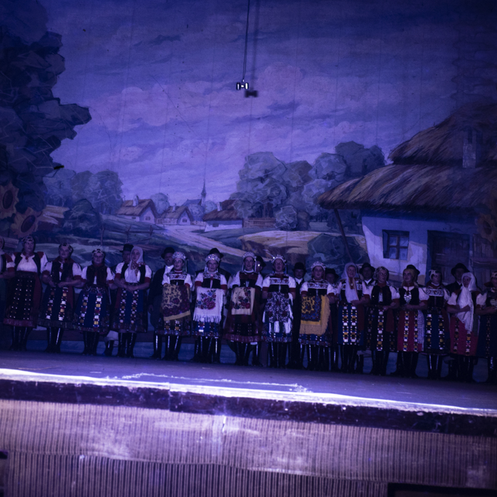 minerva_dn_1978_2367_izvorul_crisului_la_teatru_003