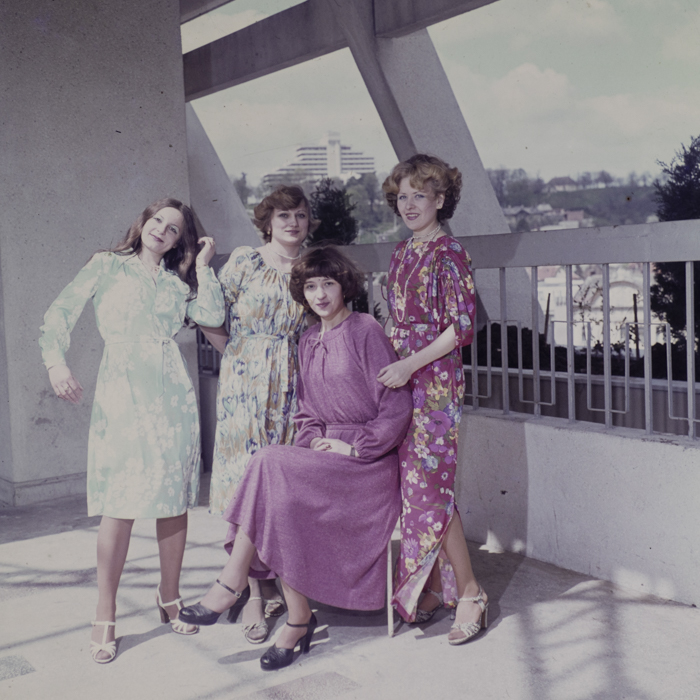 minerva_dn_1979_2395_reclama_confectii_001