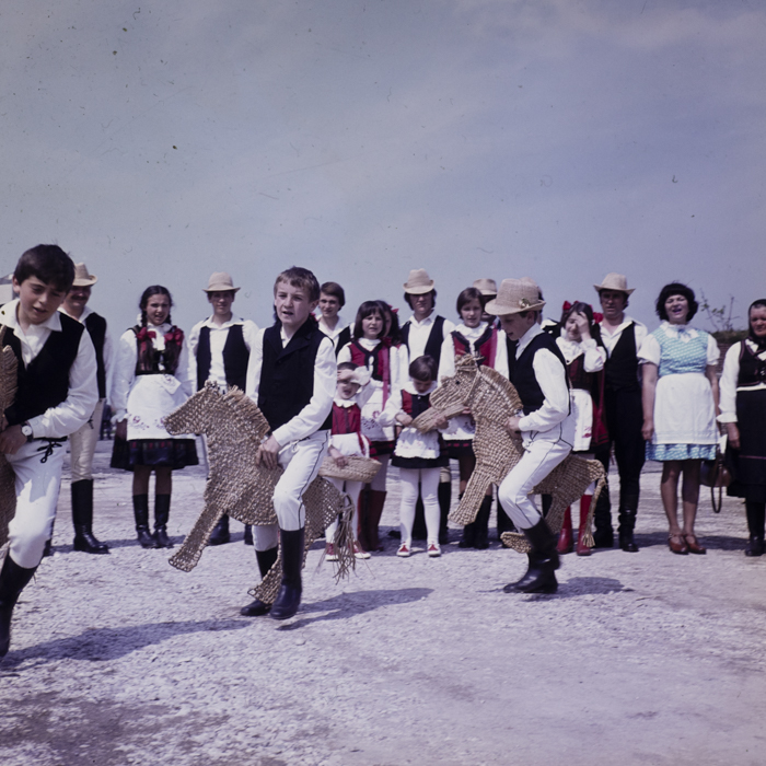 minerva_dn_1979_2406_cantarea_romaniei_010