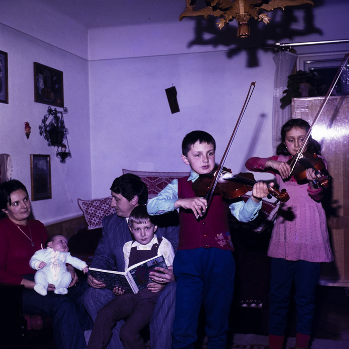 minerva_dn_1980_2464_fam_szocs_vlahuta_005