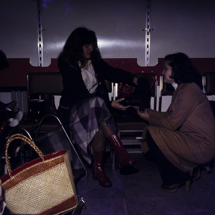 minerva_dn_1980_2506_hank_kinga_002