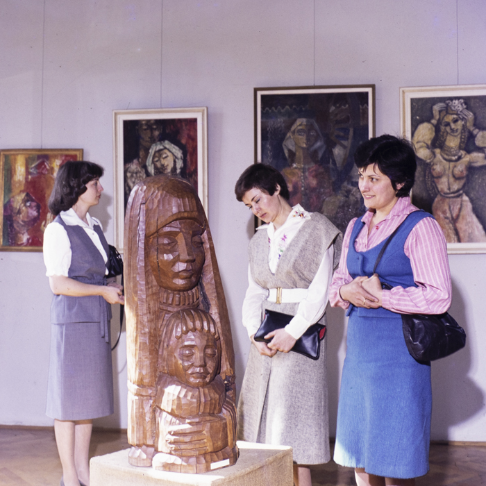 minerva_dn_1983_2648_odorhei_tinere_conf_002