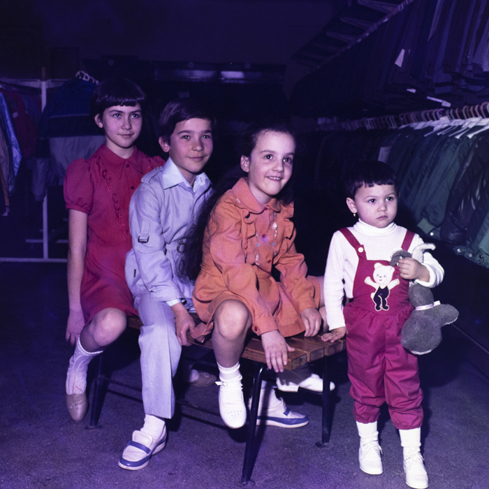 minerva_dn_1984_2777_reclama_confectii_copii_002