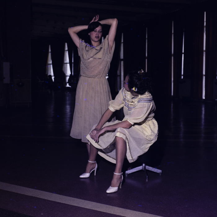 minerva_dn_1985_2762_moda_arta_textila_003