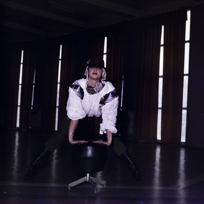 minerva_dn_1985_2762_moda_arta_textila_012