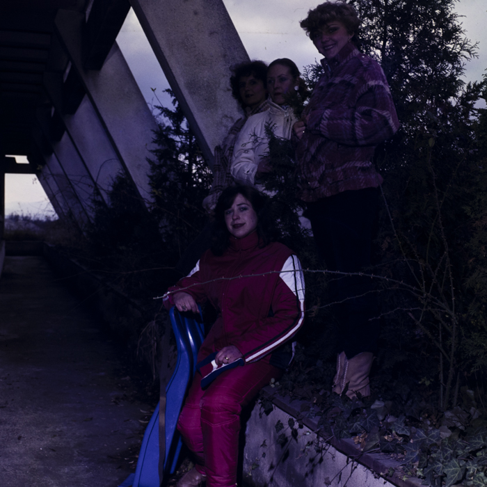 minerva_dn_1985_2788_reclama_confectii_001