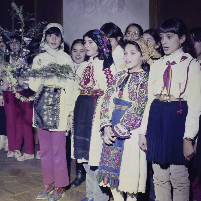 minerva_dn_1985_obiceiuri_de_iarna_005