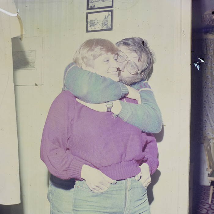 minerva_dn_1986_2806_familie_din_manastur_003