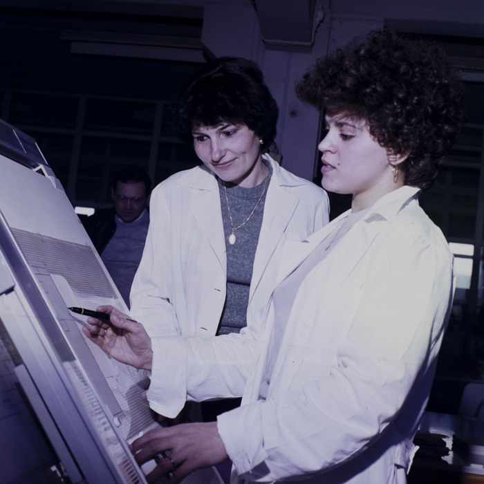 minerva_dn_1986_2821_i.e.i.a_cluj_003