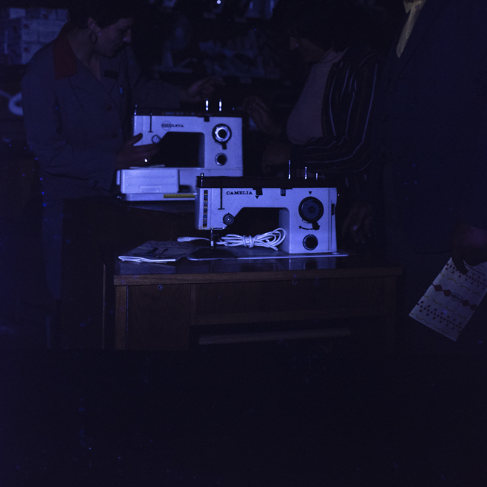 minerva_dn_1986_2848_reclama_masini_de_cusut_004