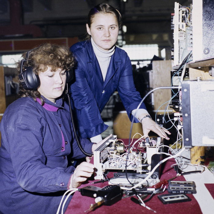 minerva_dn_1986_2924_electro_006