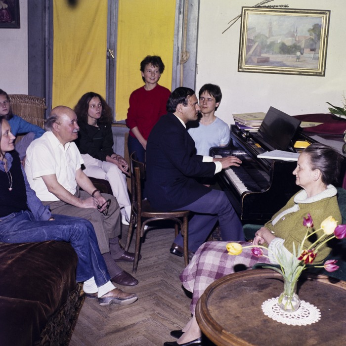 minerva_dn_1987_2868_familii_numeroase_oradea_002