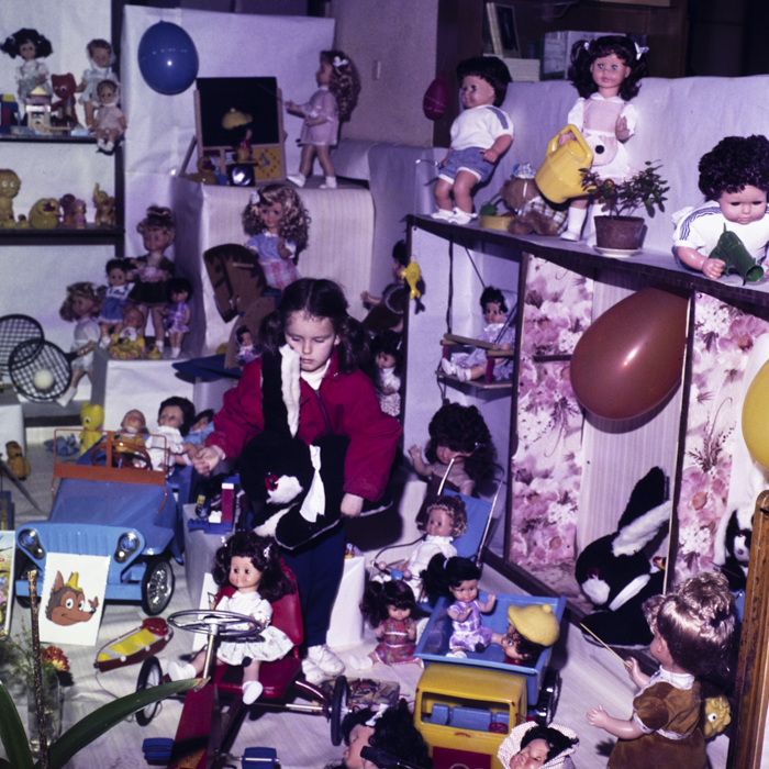 minerva_dn_1987_2905_copii_jucarii_deva_002