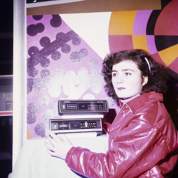 minerva_dn_1988_2931_reclama_radio_012