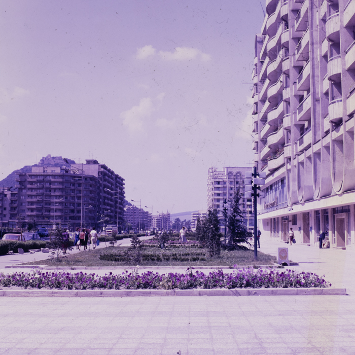 minerva_dn_1988_2939_aspecte_bucuresti_deva_004