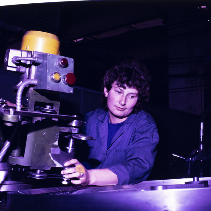 minerva_dn_1989_2992_imaginile_din_revistele_din_noiembrie_si_decembrie_011