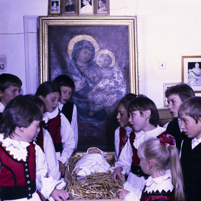 minerva_dn_1989_2992_imaginile_din_revistele_din_noiembrie_si_decembrie_026