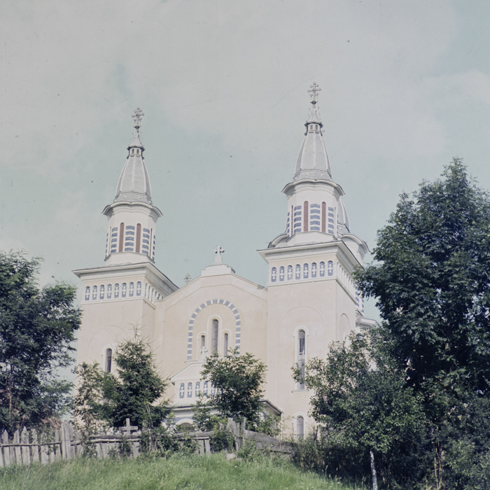 minerva_dn_1990_x_catedrala_001