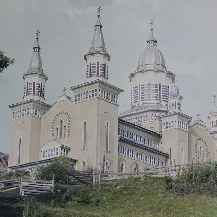 minerva_dn_1990_x_catedrala_002