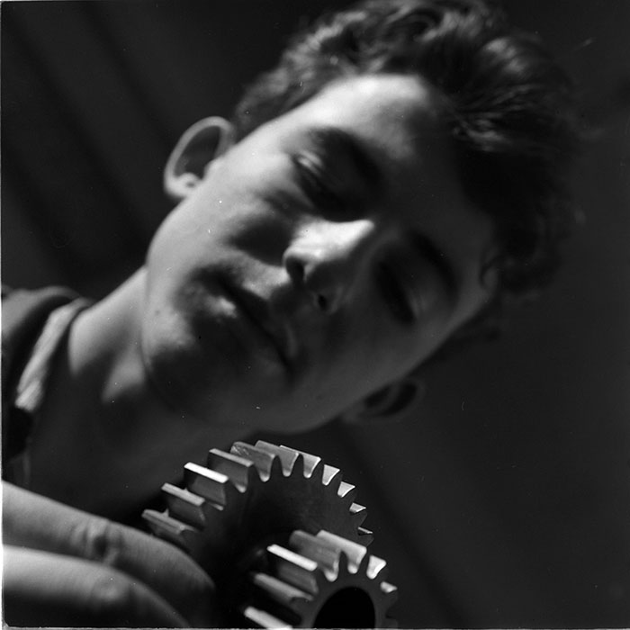 minerva_metalu_rosu_008