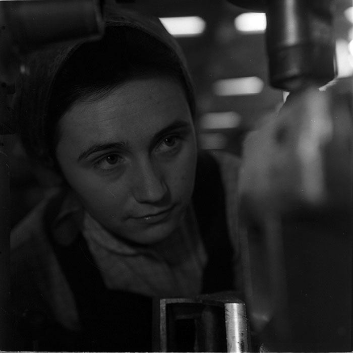 minerva_metalu_rosu_030