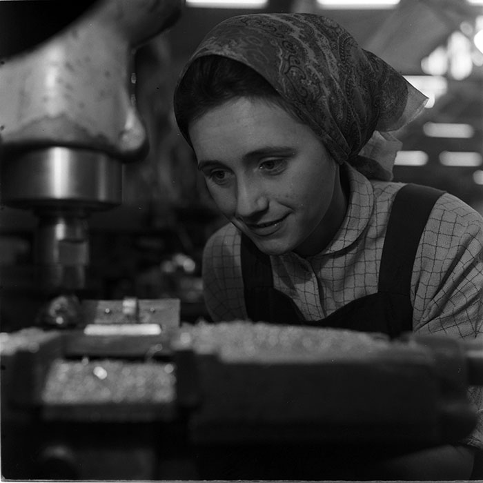 minerva_metalu_rosu_031