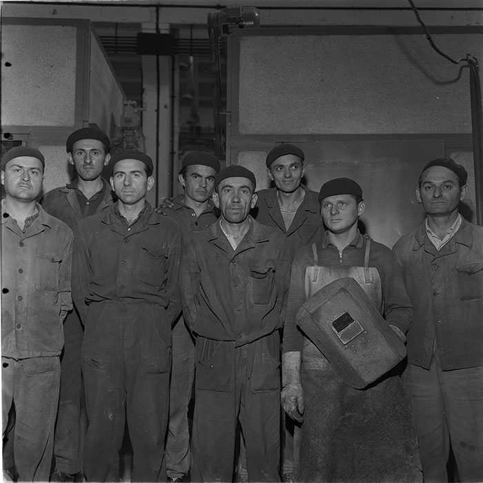 minerva_metalu_rosu_034