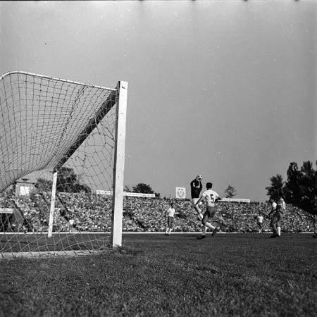 minerva_1965-1972_c1_c04_052