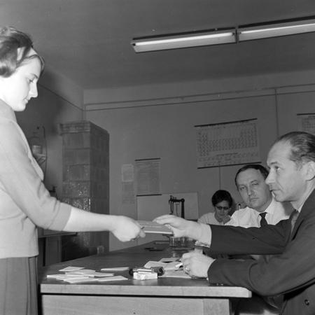 minerva_1965-1972_c1_c04_122