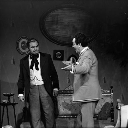 neidentificat|nem azonosított|not identified