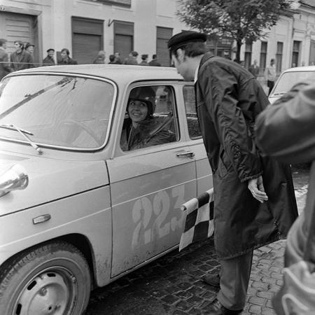 minerva_1966-1972_c1_c18_046