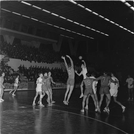 minerva_1967-1972_c3_c19_010