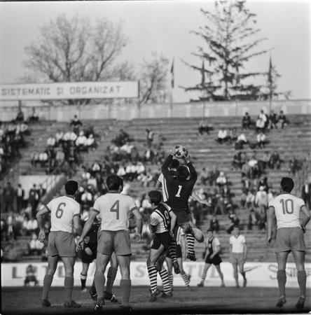 minerva_1967-1972_c3_c22_012