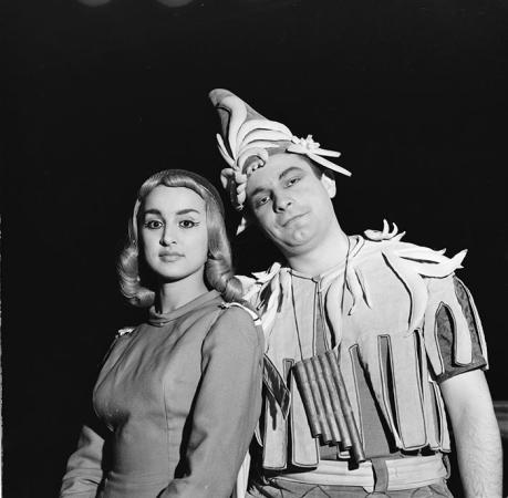 minerva_1967-1972_c3_c46_005